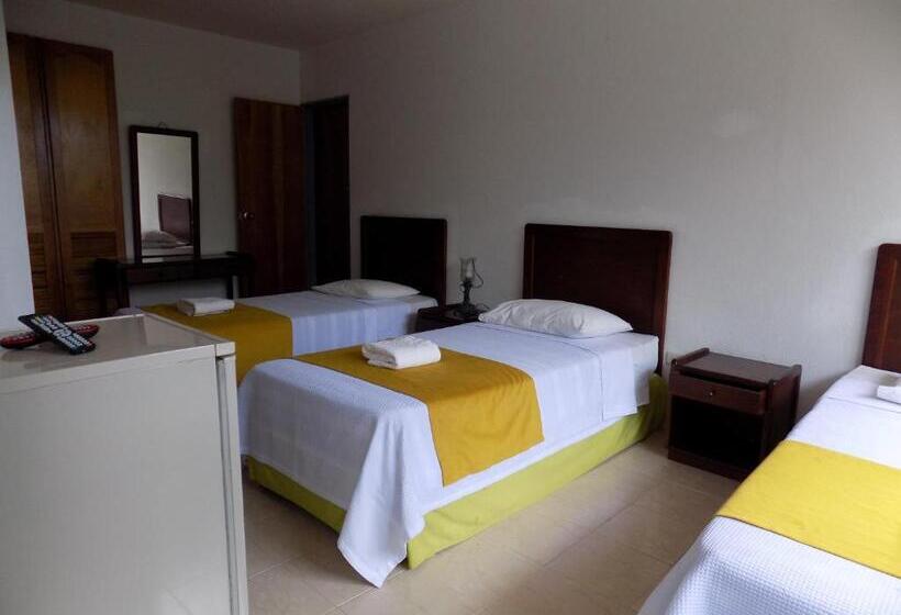 غرفة عائلية, Guanahanì Sede Campestre