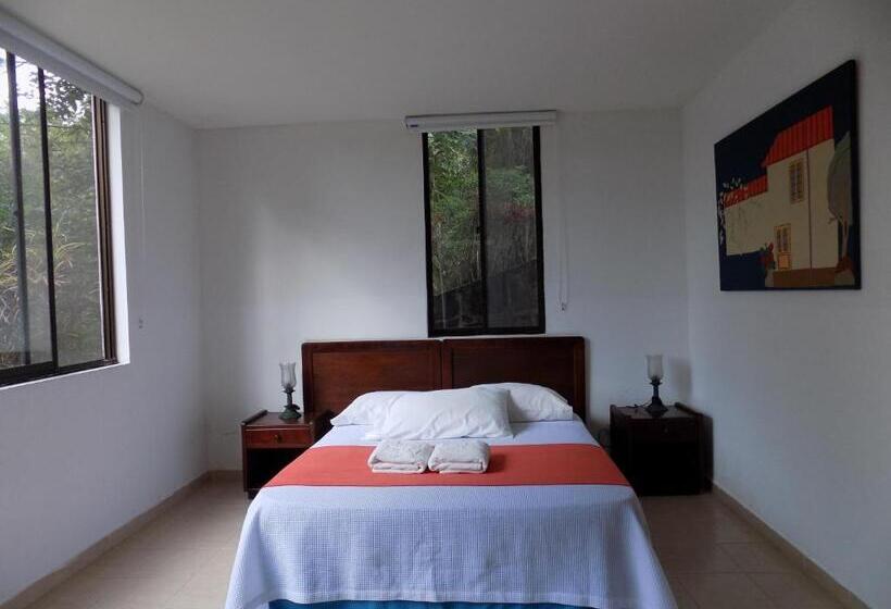 غرفة قياسية, Guanahanì Sede Campestre