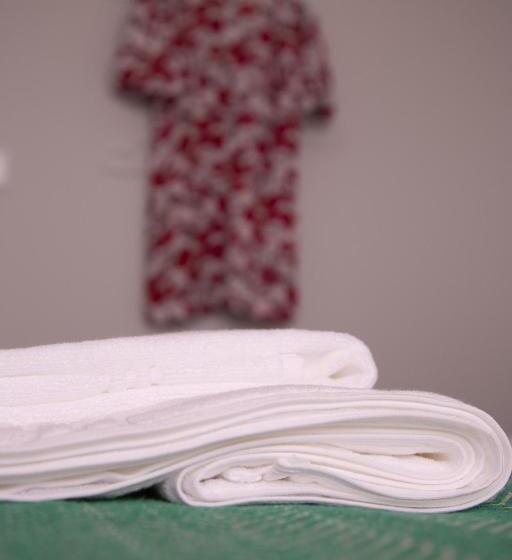 اتاق عادی, Casa Das Flores