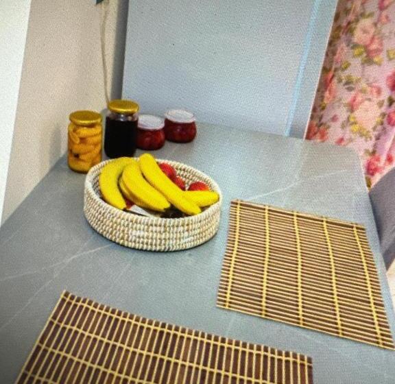 اتاق استاندارد, Del Mar Vlore