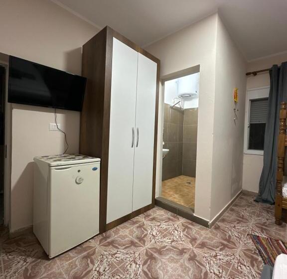 اتاق استاندارد, Del Mar Vlore