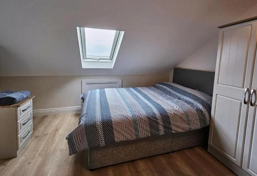 Chambre Triple Standard, Dromod Suites