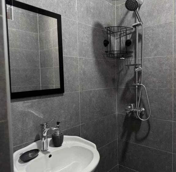 اتاق استاندارد با بالکن, Family Hotel 464