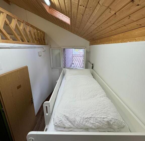 スタンダード４人部屋, Interlaken Saberana Studio 11