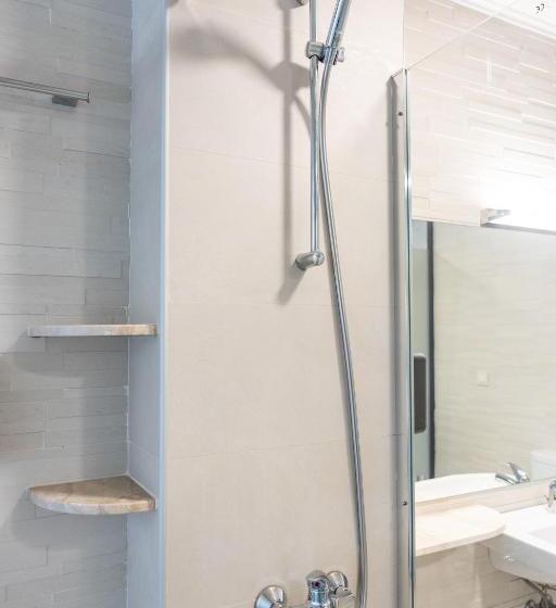 חדר סטנדרט עם מרפסת, Rcr Einstein Studios 2