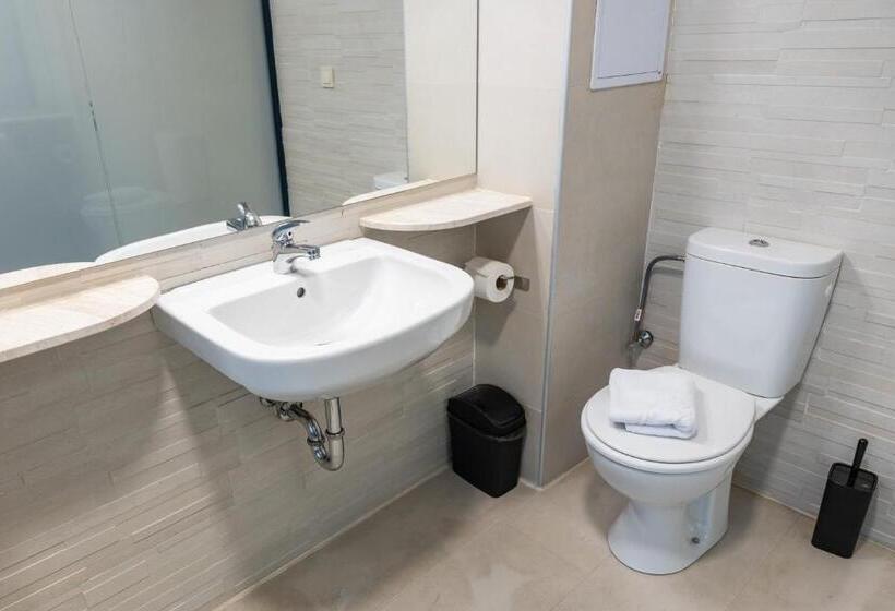 חדר סטנדרט עם מרפסת, Rcr Einstein Studios 2