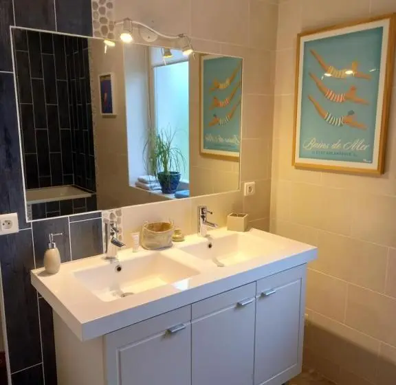 スタンダードルーム, Chambre D Hôte Le Fer à Cheval En Bord De Loire