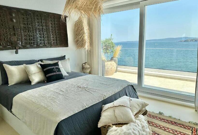 带1个卧室的带海景的公寓, Casa De Oro Lujo