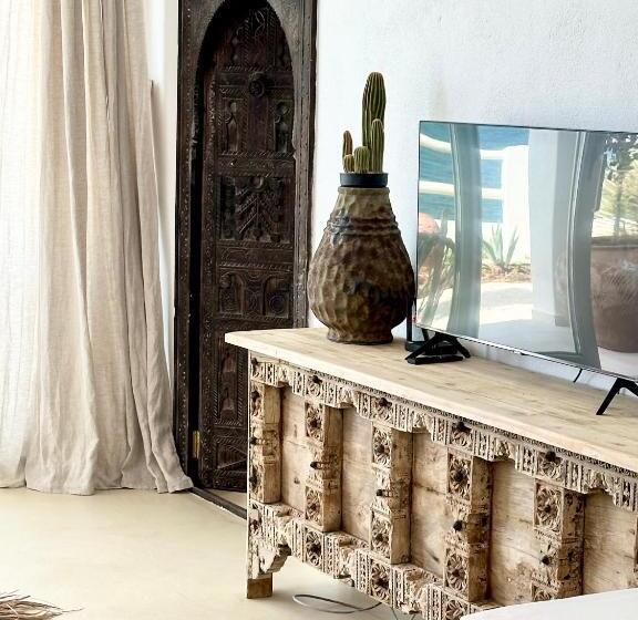 带1个卧室的带海景的公寓, Casa De Oro Lujo