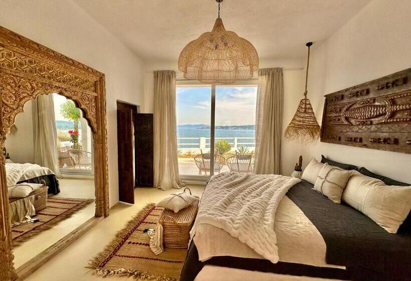 带2个卧室带海景的公寓, Casa De Oro Lujo