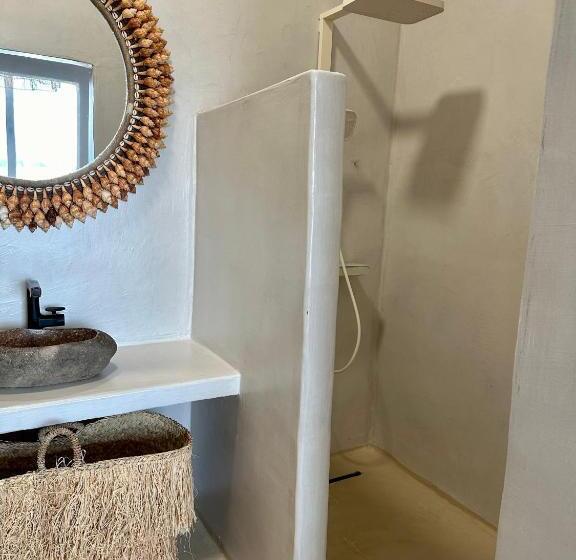 带2个卧室带海景的公寓, Casa De Oro Lujo