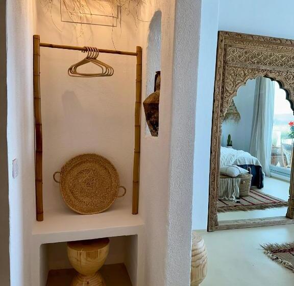 带2个卧室带海景的公寓, Casa De Oro Lujo