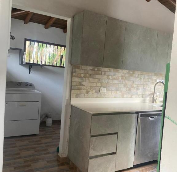 בקתה סטנדרטית, D Cabezas Eco