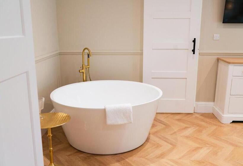 חדר דלוקס עם מיטת קינג, The Spinney