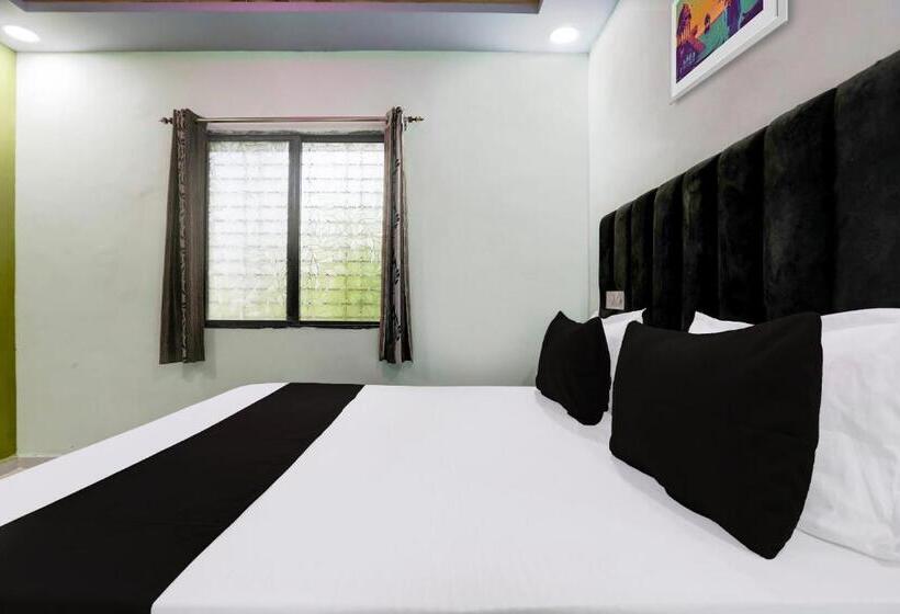 غرفة كلاسيكية ثلاثية, O Dream Stay