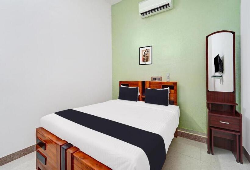 Трехместный Номер Классика, Oyo Hotel Kailasa