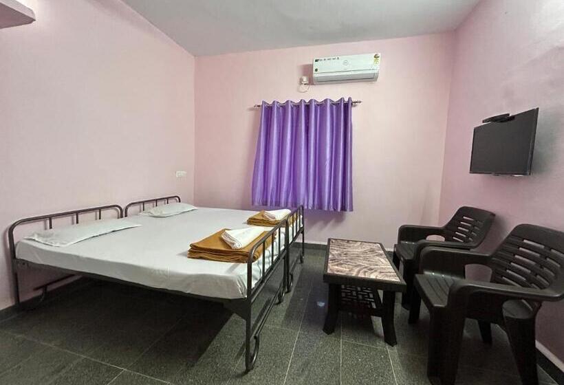 اتاق استاندارد, Aryadurga Residency