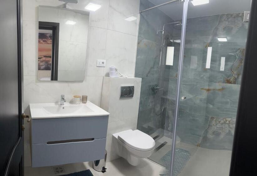 اتاق استاندارد, Dorna Retreat