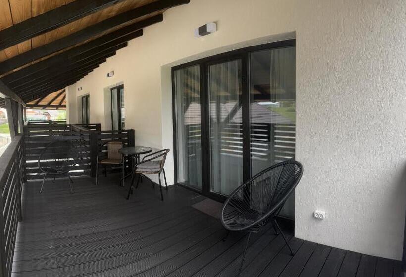 اتاق استاندارد, Dorna Retreat