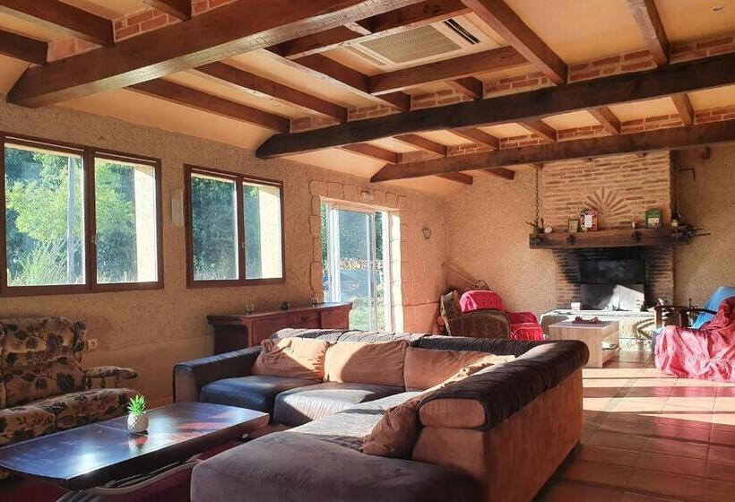 בית, 3 חדרי שינה, Gîtes Et Camping Hameau Nouste Temps