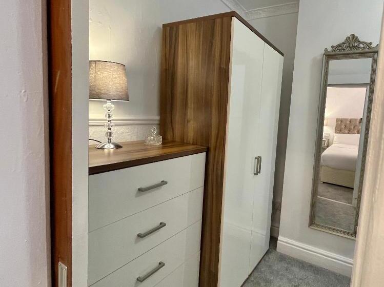 غرفة قياسية, Double Room With Private Bathroom 16 Havelock Street   6