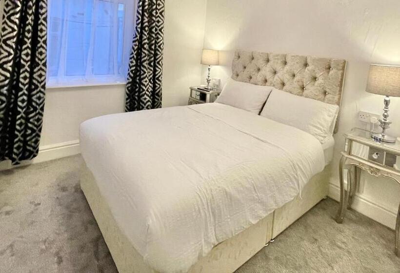 غرفة قياسية, Double Room With Private Bathroom 16 Havelock Street   6