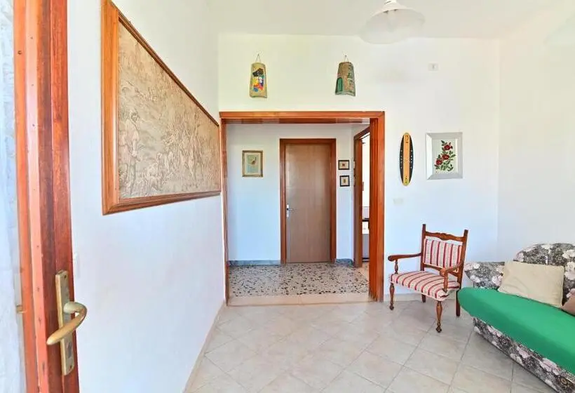 اتاق استاندارد, Izzhome Central Room