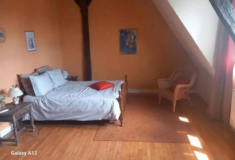 Cameră Standard cu Vedere la Gradină, Maison De La Source