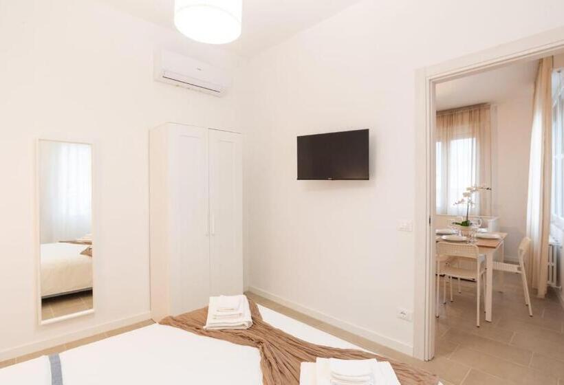 Chambre Quadruple Standard, Mentana Guest House