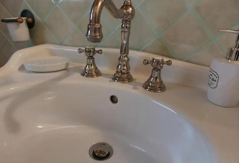 Standard Yhden Hengen Huone, B&b Fonte Fresca
