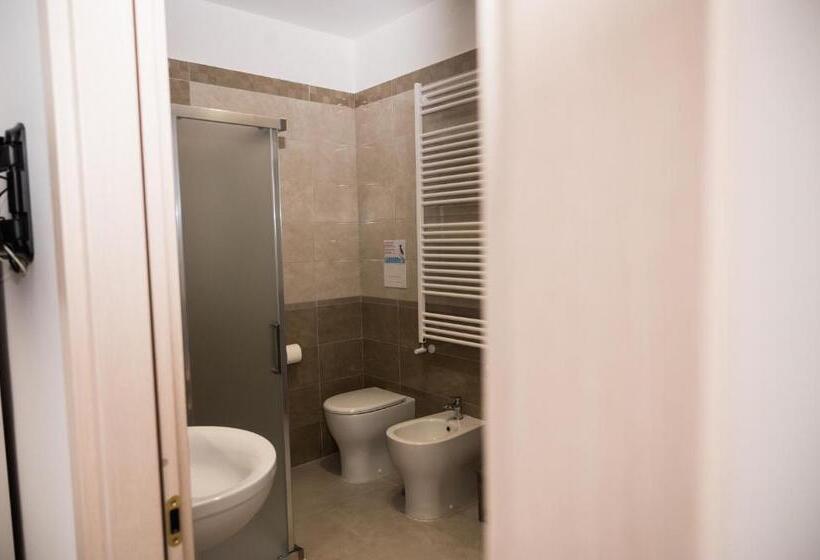 발코니가 있는 4인용 스탠다드 룸, Beb I Due Fratelli