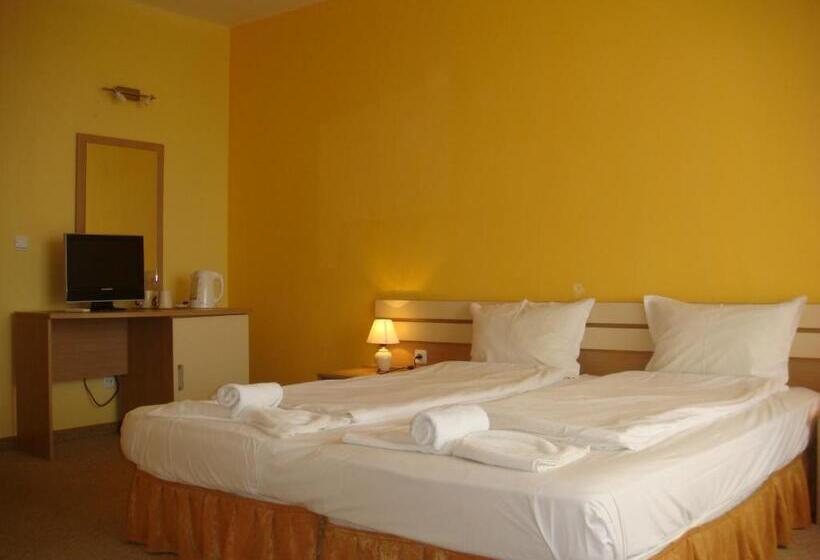 オーシャンビュースタンダードルーム, тропикана