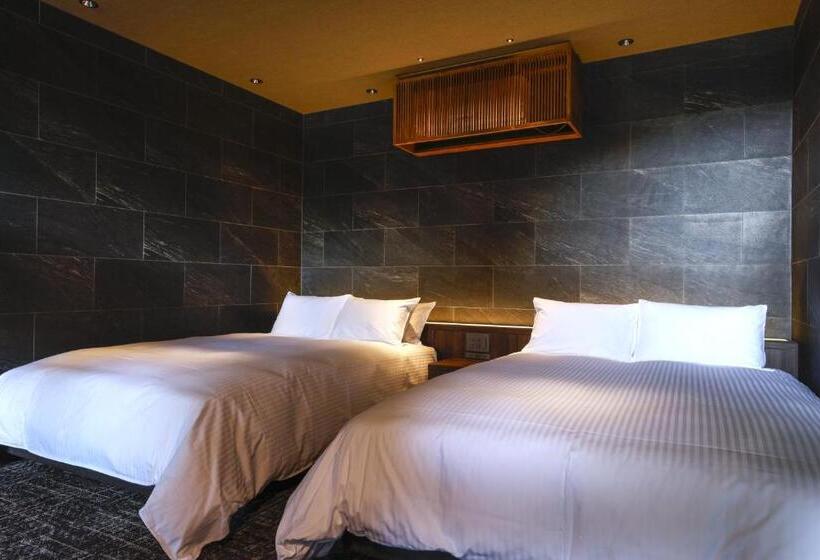 Номер Стандарт Вид на Бассейн, Five Spring Resort The Shirahama