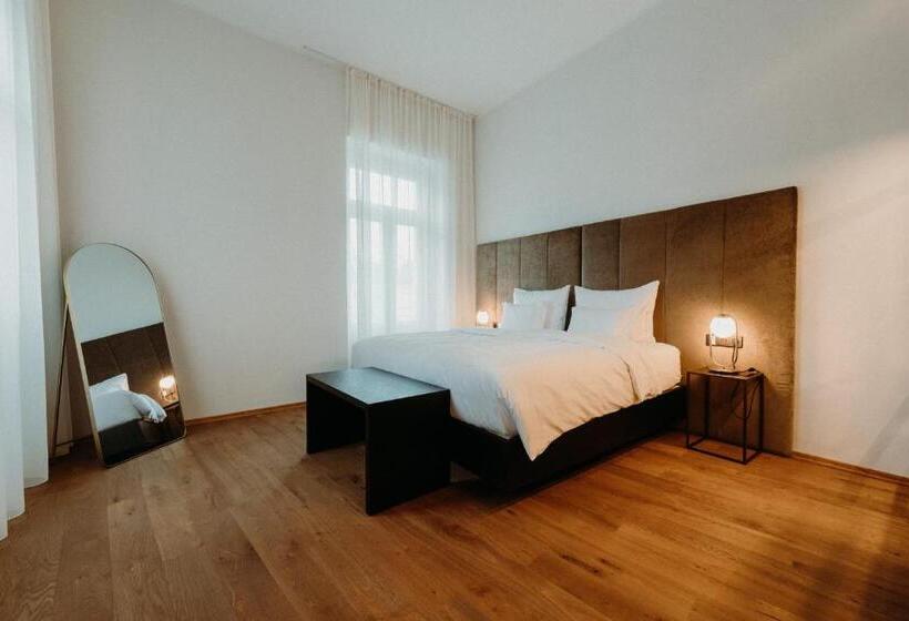 اتاق لوکس, Meta Suites Historic City Living