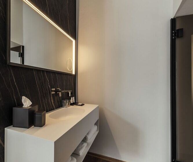 اتاق لوکس, Meta Suites Historic City Living