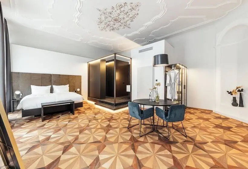 سوییت جونیور, Meta Suites Historic City Living