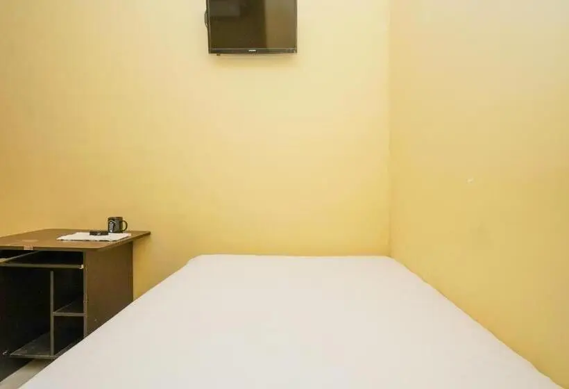 エコノミーシングルルーム, Oyo Life 2619 Kost Keluarga Cemara