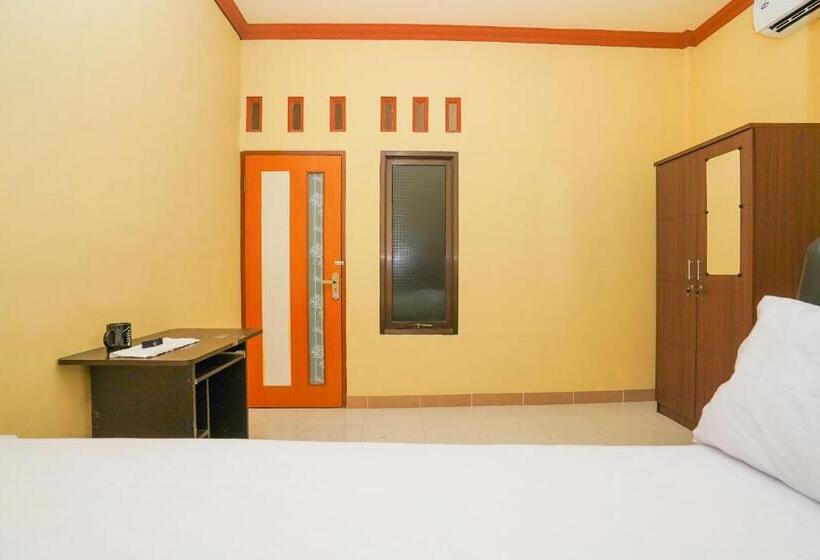 חדר אקונומי יחיד, Oyo Life 2619 Kost Keluarga Cemara