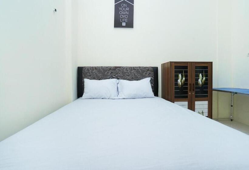 غرفة ديلوكس, Oyo Life 3078 Kost Putri Made