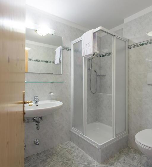 스탠다드 발코니 룸, Piccolo