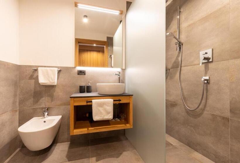 발코니 디럭스 룸, Piccolo