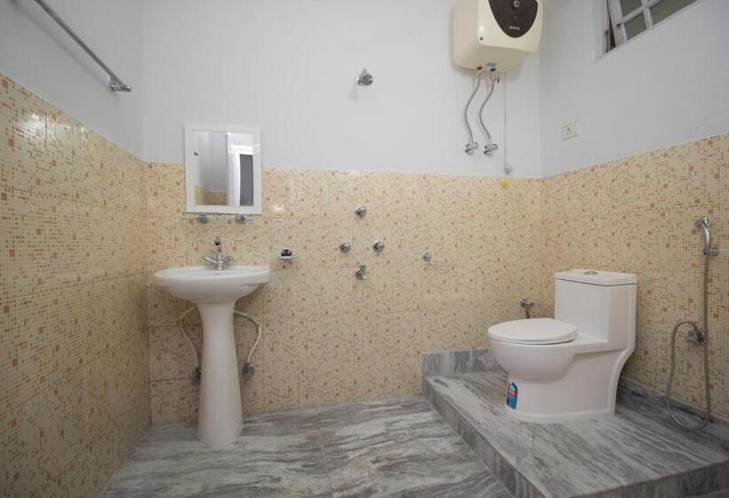 三人经典房间, O 35610 Hotel Shayabong