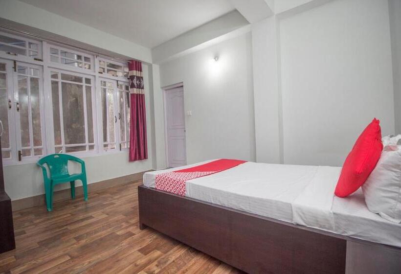 三人经典房间, O 35610 Hotel Shayabong