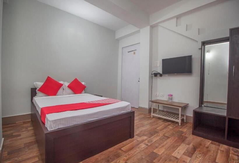 三人经典房间, O 35610 Hotel Shayabong