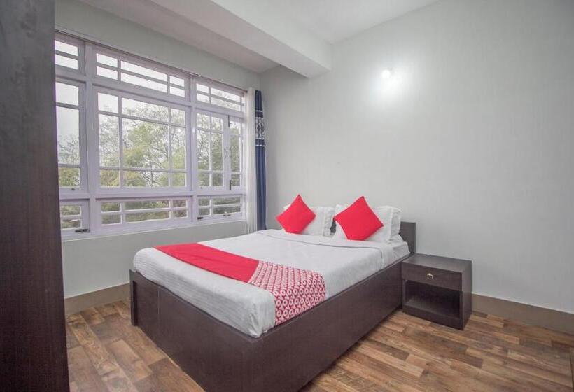 三人经典房间, O 35610 Hotel Shayabong