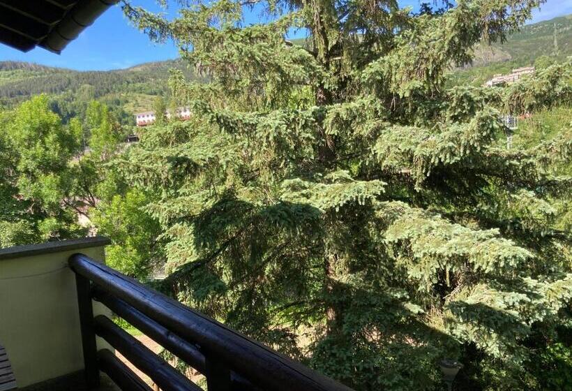 חדר דלוקס עם נוף להרים, Agriturismo La Casa Sul Poggio