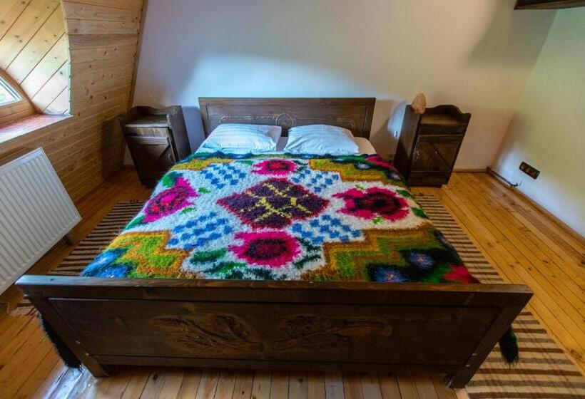 Номер Стандарт, Conacul Drahneilor