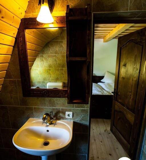 Номер Стандарт, Conacul Drahneilor