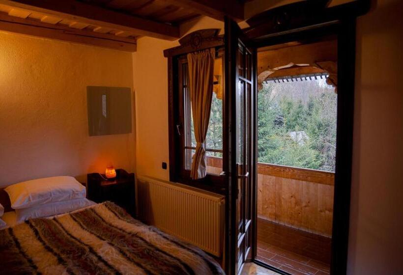 Номер Superior, Conacul Drahneilor