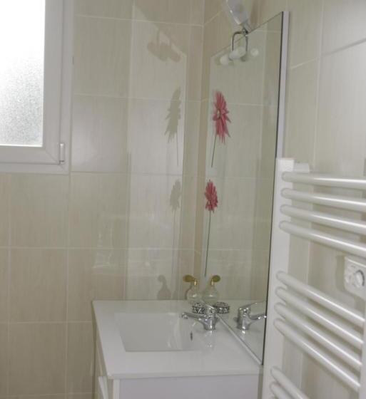 Номер Стандарт, Entre Terre Et Mer